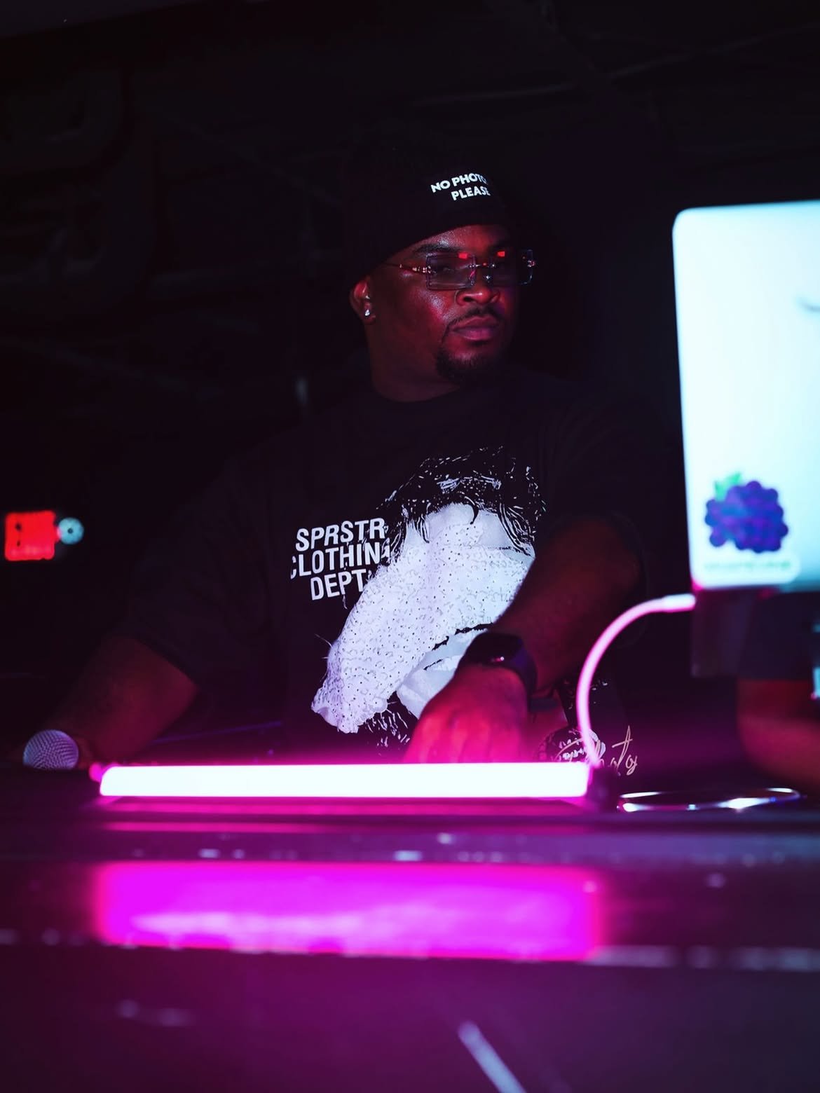 Vibez By Pheezy