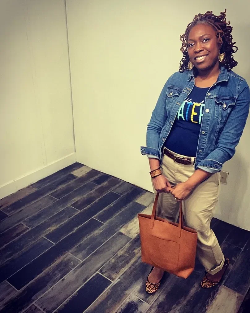 Eat Dress and Be Merry